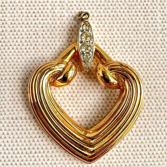 Jomaz Jewelry - Vintage Jomaz Gold Heart Pendant 1.5" Joseph Mazer